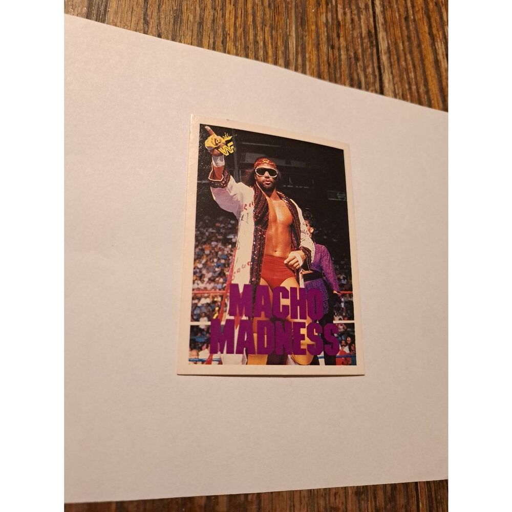 Vintage 1990 Classic WWF Macho Man Randy Savage #126 Trading Card Wrestling